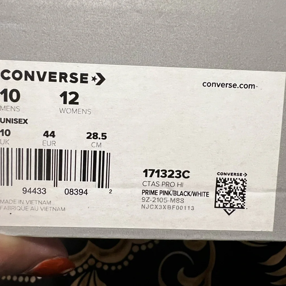 Converse “Cons” Pink Sneakers - Picture 10 of 10